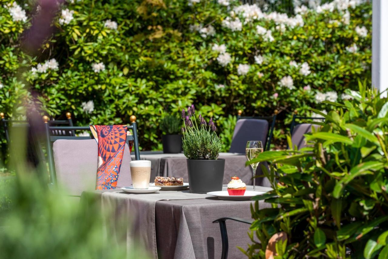 Hotel Carstens 4*
