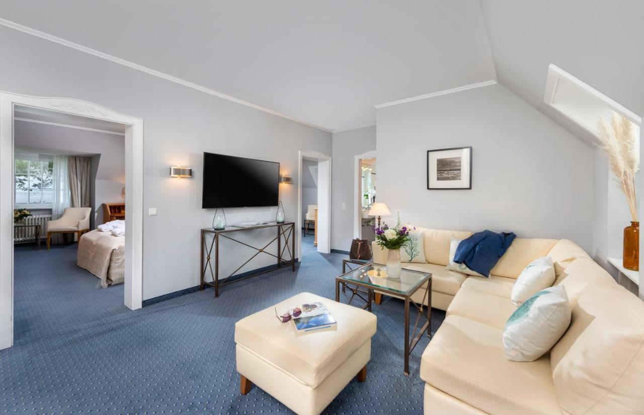 Carstens Hotel 4*