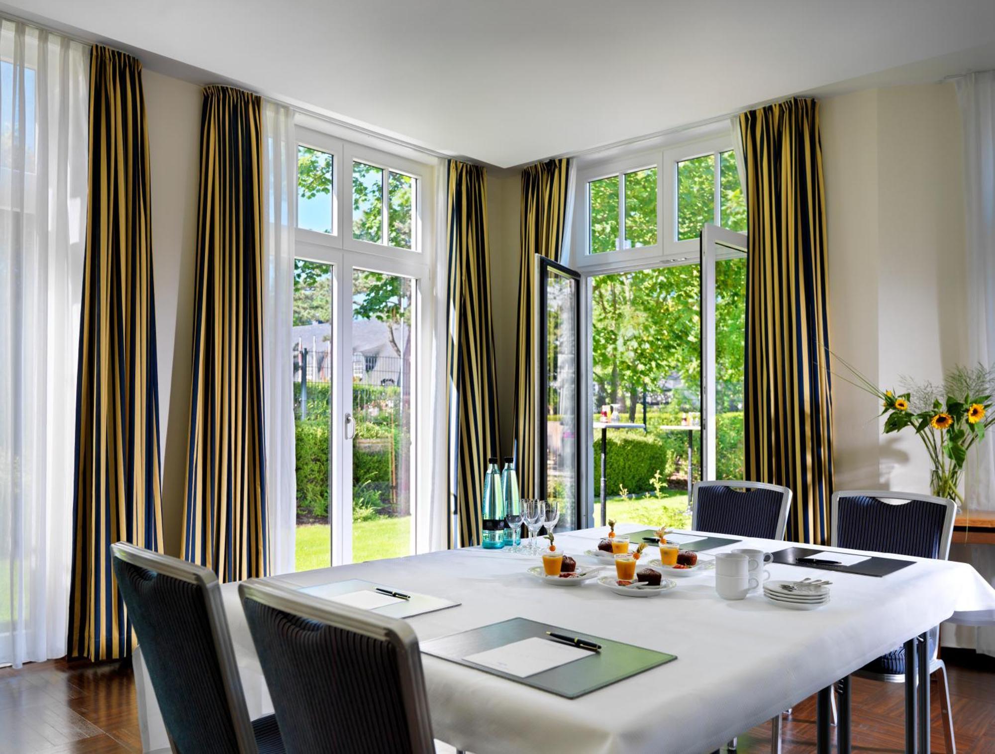 Hotel Carstens
