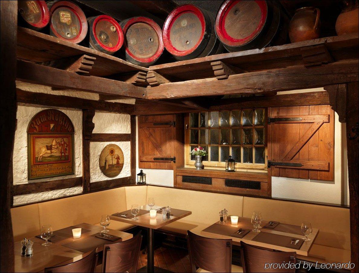 Carstens Hotel 4*